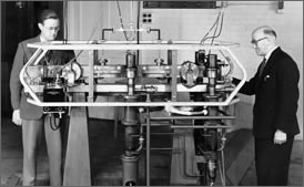 The world's first atomic clock - 1955